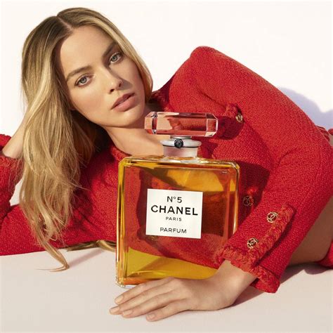 campagna profumo chanel 2913|Chanel N°5 Margot Robbie campagna See You at 5 .